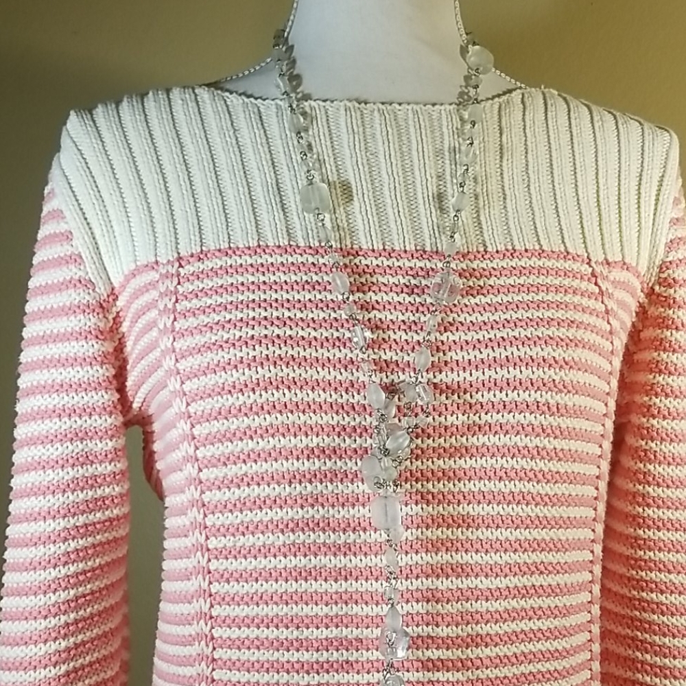 Old Navy Striped Sweater 💟
